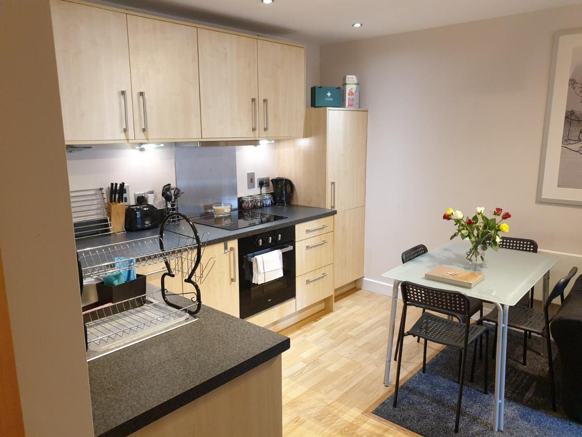 Birmingham Emerald, 2 Bedroom Apartment Eksteriør bilde