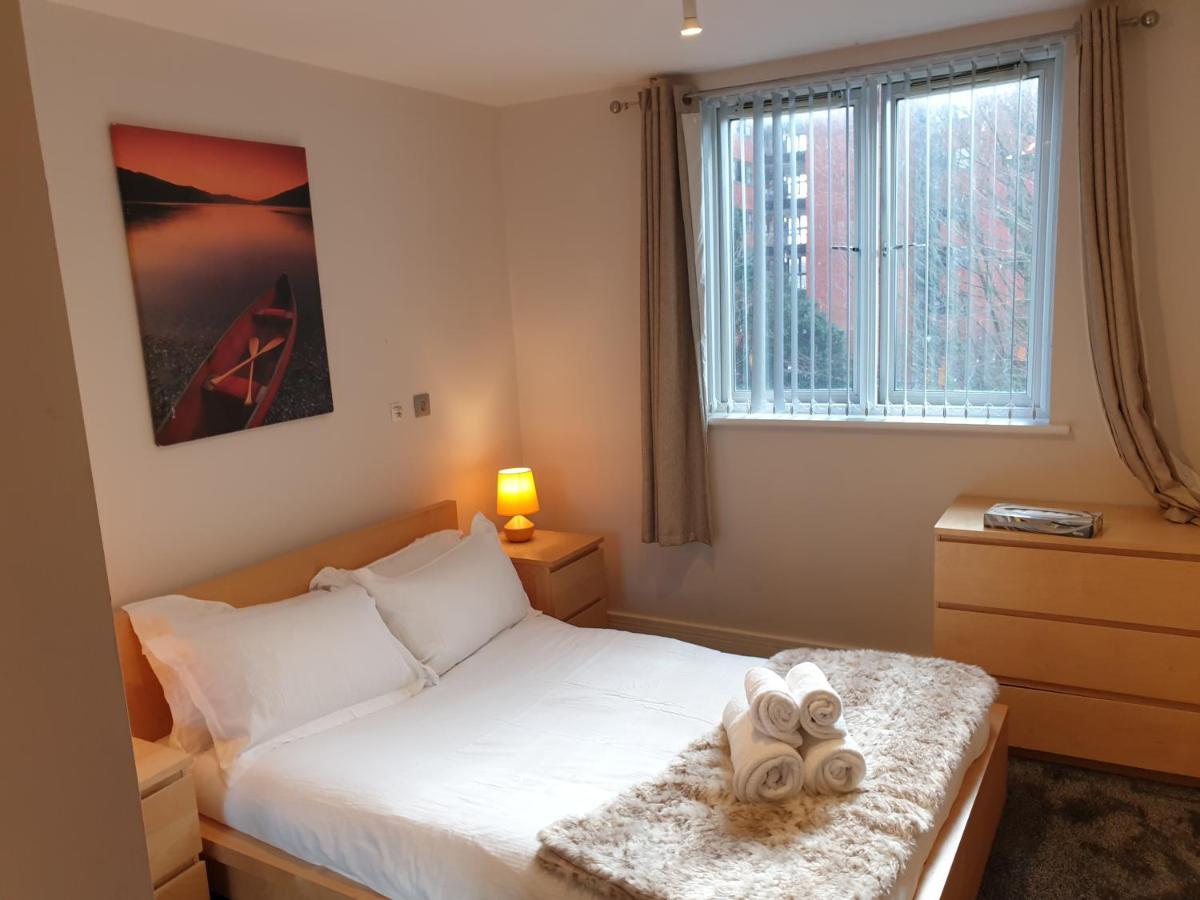 Birmingham Emerald, 2 Bedroom Apartment Eksteriør bilde