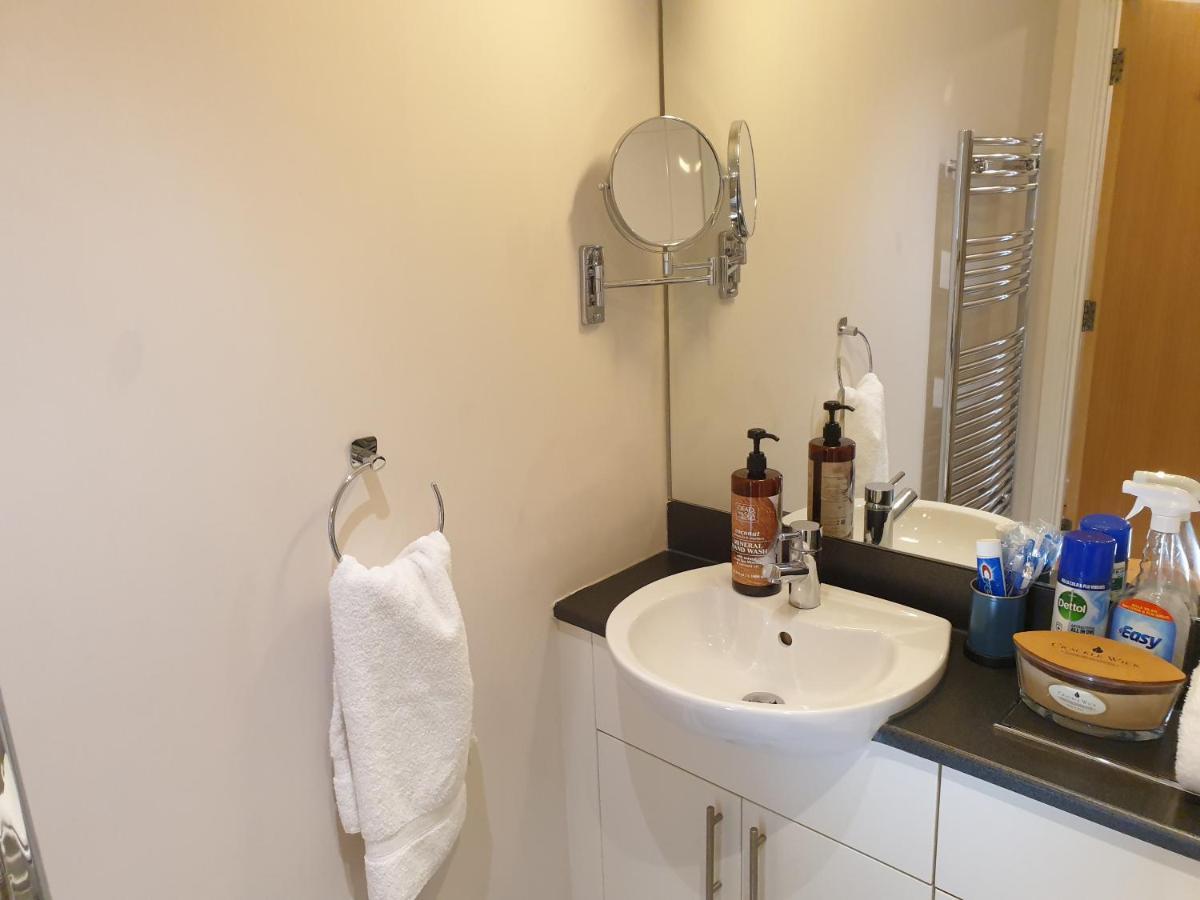 Birmingham Emerald, 2 Bedroom Apartment Eksteriør bilde